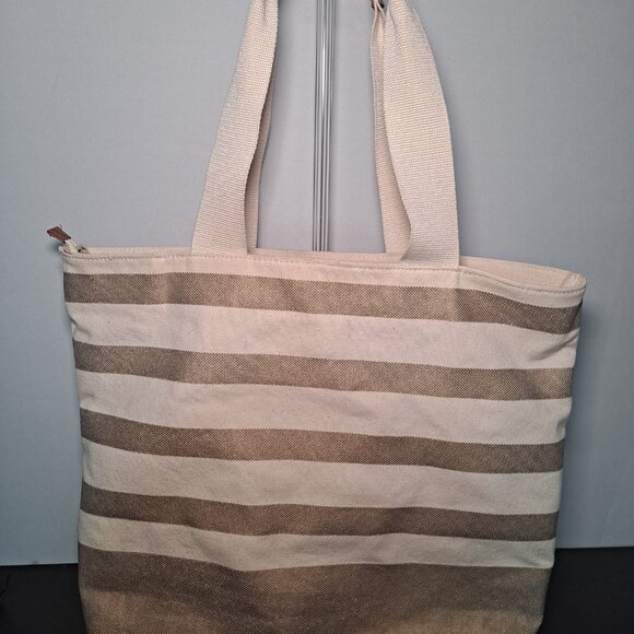 Bath and Body Works Tote Bag - Picture 2 of 5